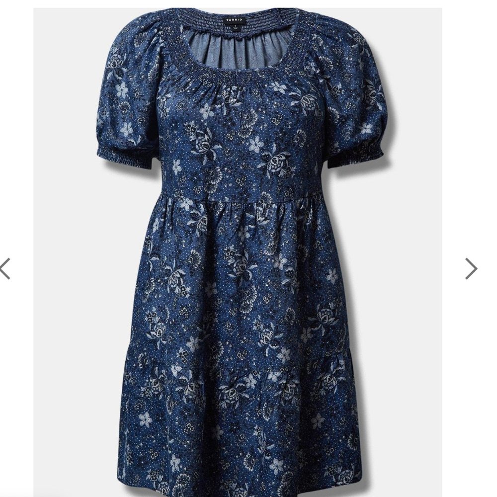 Torrid Mini Chambray Puff Sleeve Smocked Dress Size: M/L